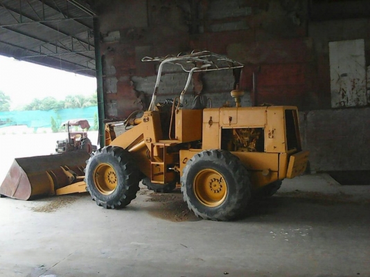 KOMATSU 510 รถตักล้อยางสภาพดี เครื่องดี สภาพโดยรวมดี ใช้งานทุกวัน