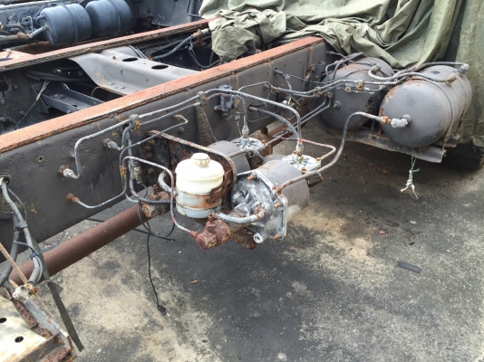 หัว-คัสซี.(ขาย490000.)..10ล้อเพลาเดียว. 195 แรง Hino. FL3H. เดิมรถตู้เปียก ยกลง ปี39