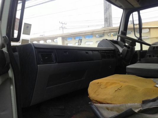หัว-คัสซี.(ขาย490000.)..10ล้อเพลาเดียว. 195 แรง Hino. FL3H. เดิมรถตู้เปียก ยกลง ปี39