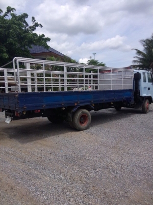 ขายหกล้อร็อกกี้FRRเครื่อง6BG1 175แรงเบรคทิฟฟี่ พาวเวอร์ ยาว6.20เมตร กระบะเว้นช่องเครนติดเครนได้เลย เครื่ิองดี ยางดีทุกเส้น ทะเบียนพร้อมโอน