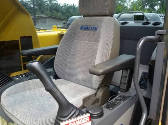 ขายด่วน komatsu PC200-8MOไมล์ 900 ชม. สถาพเหมือนใหม่ ขายด่วน komatsu PC200-8MOไมล์ 900 ชม. สถาพเหมือนใหม่