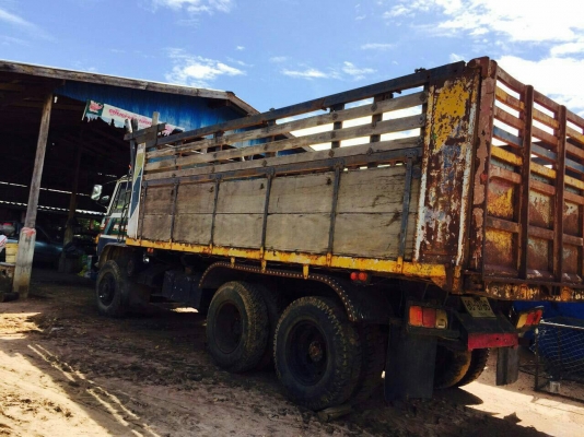 ขายด่วน HINO FM17 ใส่เครื่อง HO7D. 195 แรง สภาพพร้อมใข้ค่ะ