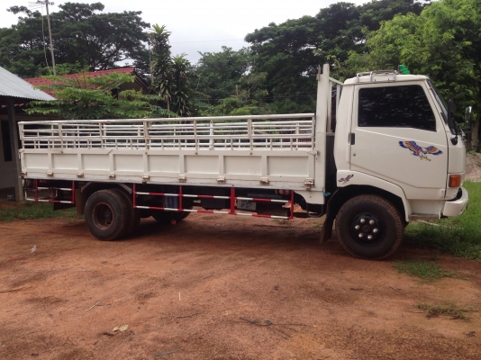 ขาย 6 ล้อHINO. FBสภาพพร้อมใช้งาน (เจ้าของขายเอง) โทร 0910608627    0862317449