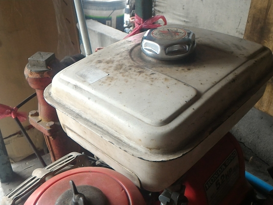 เครื่องยนต์HONDA  G200 ขนาด 5.2 แรงม้าพร้อมป็้มน้ำขนาด 2 นิ้ว