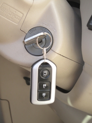 Toyota Porte ไมเนอร์เชนจ์ใหม่ แอร์ดิจิตอล keyless card หน้าปัดรุ่นใหม่ ติดแก๊สหัวฉีดถังโดนัท ประหยัดมาก เบาหนัง เครื่องเสียงชุดใหญ่ เซนเซอร์รอบคัน