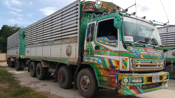 ขายรถพ่วง 24 ล้อ แม่.ลูก กระบะเนียมคอกเกษตรดั้ม อู่.พงษ์ไพบูลย์ ISUZU GIGA เครื่อง 6SD1 เครื่องนอก ปี.53-54 รถสวย ราคา.1650000 สนใจนัดดูรถได้เลย