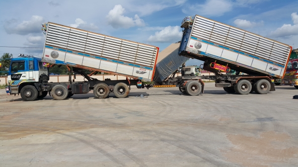 ขายรถพ่วง 24 ล้อ แม่.ลูก กระบะเนียมคอกเกษตรดั้ม อู่.พงษ์ไพบูลย์ HINO PROFIA P11C-320 คอมมอลเร็ว 7 เกียร์ ราคา.1680000 สวยๆเลยครับ สนใจรีบจองด่วน ขายรถพ่วง 24 ล้อ แม่.ลูก กระบะเนียมคอกเกษตรดั้ม อู่.พงษ์ไพบูลย์ HINO PROFIA P11C-320 คอมมอลเร็ว 7 เกียร์ ราคา.1680000 สวยๆเลยครับ สนใจรีบจองด่วน