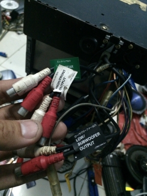 Pioneer DEH-P919 รุ่นใหญ่ 24Bit MP3 CD AUX EQ13แบน ครอสโอเวอร์ในตัว หน้าจอไฟฟ้า กราฟฟิกหน้าจอ ลูกเล่นอีกเพียบ พร้อมสายแปลงAUX ปรีเอ้า3ชุด Made in Japan สภาพสวย มือ2 ญี่ปุ่น