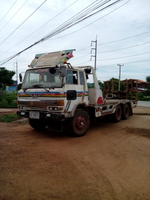 ขายแล้วครับ รถดีราคาถูก สิบล้อเทลเลอร์บรรทุกรถเกี่ยวข้าว ฮีโน่725สองเพลา