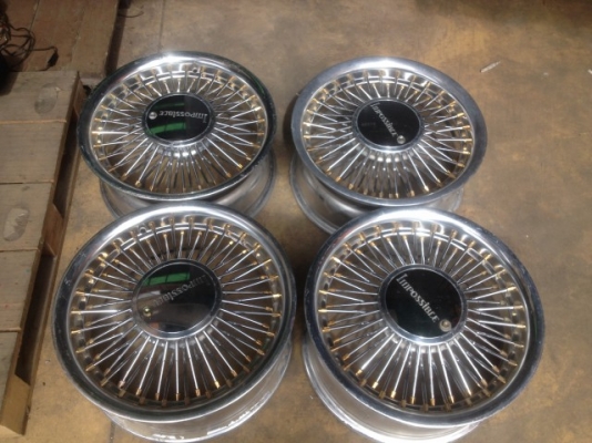 ล้อซี่ลวดหมุดทอง JAPAN เเท้ขอบ17กว้าง7นิ้วอ๊อฟ45 5รู114เก่าญี่ปุ่นสภาพตามรูป