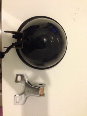 ขายไฟหน้า เเนว Custom เลนส์หน้า 5 นิ้ว หลอดเป็น LED นะครับ ราคา 400 บาทพร้อมส่งค 083-0754211