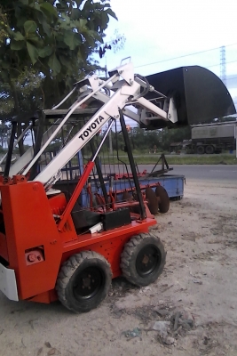 ขายรถตัก 80000 บาท