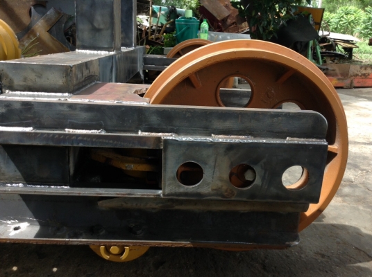 รับทำช่วงล่างรถเกี่ยวข้าว