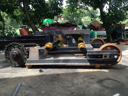 รับทำช่วงล่างรถเกี่ยวข้าว