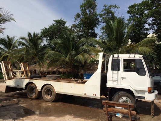 เทนเลอร์ขึ้นรถเกี่ยว. เพลาเดียวหางพับ FN515เครื่อง6D14 เทนเลอร์ขึ้นรถเกี่ยว. เพลาเดียวหางพับ FN515เครื่อง6D14