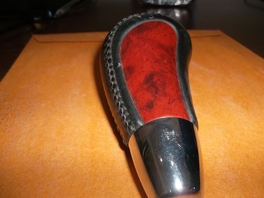 หัวเกียร์ลายไม้