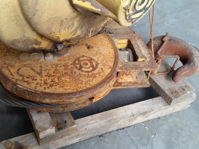 ขาย - รอกไฟฟ้า วิ๊นซ์ไฟฟ้า HITACHI 2.8AT1 มือสองญี่ปุ่น ขนาด 2.8 ตัน ขาย - รอกไฟฟ้า วิ๊นซ์ไฟฟ้า HITACHI 2.8AT1 มือสองญี่ปุ่น ขนาด 2.8 ตัน