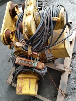 ขาย - รอกไฟฟ้า วิ๊นซ์ไฟฟ้า HITACHI 2.8AT1 มือสองญี่ปุ่น ขนาด 2.8 ตัน ขาย - รอกไฟฟ้า วิ๊นซ์ไฟฟ้า HITACHI 2.8AT1 มือสองญี่ปุ่น ขนาด 2.8 ตัน