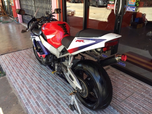 ขาย HONDA CBR 929 ปี 2001 สภาพนางฟ้า ของแต่งแน่นๆครับ ระบบเครื่อง ระบบไฟสมบูรณ์ทุกจุดครับ ราคา 119,000 บาท อินวอยท์ สรรพสามิตแท้