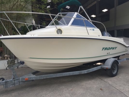 ขายเรือตกปลา Trophy 20ft walkaround