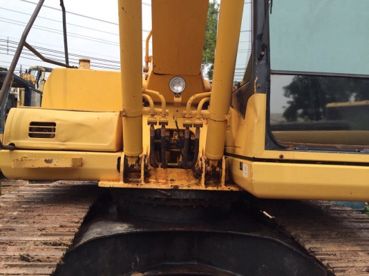 ขายรถแบคโฮ KOMATSU PC200-7 ทำงาน 12131ชั่วโมง สนใจโทร 081-970-1072