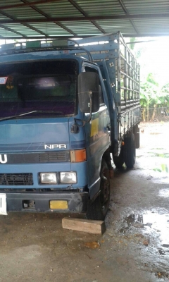 หกล้อ อีซูชุ NPR115 ปี35 ห้างแท้ เกียร์สั้น สภาพดีเดิมๆสวยพน้อมใช้ ทะเบียนพร้อมโอน