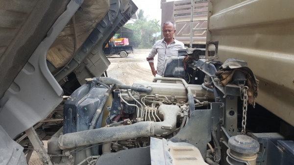 HINO175 แรงม้าพร้อมใช้รถพร้อมทำงาน HINO175 แรงม้าพร้อมใช้รถพร้อมทำงาน