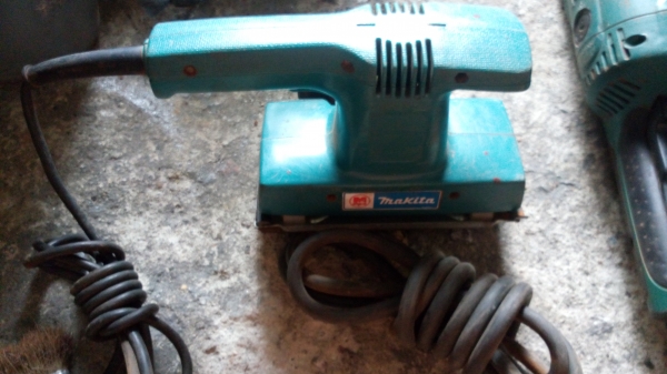 ขาย !! เครื่องขัดกระดาษทราย มากีต้า ของแท้ สภาพเดิมๆ พร้อมใช้