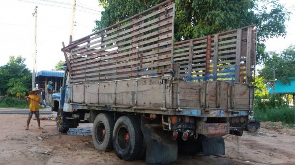 ขาย ((195.000)) หัวยาวเพลาเดียว เครื่องเกียร์ ร็อกกี้ 175แรง สภาพดีพร้อมใช้งาน