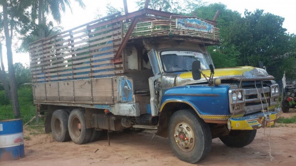 ขาย ((195.000)) หัวยาวเพลาเดียว เครื่องเกียร์ ร็อกกี้ 175แรง สภาพดีพร้อมใช้งาน