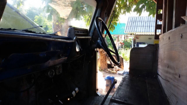 ขาย ((195.000)) หัวยาวเพลาเดียว เครื่องเกียร์ ร็อกกี้ 175แรง สภาพดีพร้อมใช้งาน