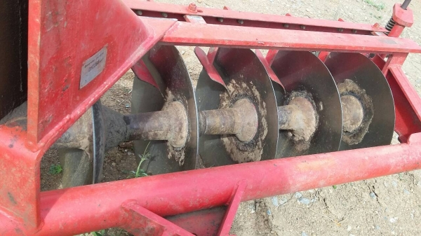 ขายผานพรวนเอ้ววี้6×22ตราช้างลูกปืนแน่นใบยังเต็ม ขายผานพรวนเอ้ววี้6×22ตราช้างลูกปืนแน่นใบยังเต็ม