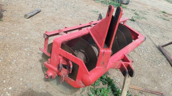 ขายผานพรวนเอ้ววี้6×22ตราช้างลูกปืนแน่นใบยังเต็ม ขายผานพรวนเอ้ววี้6×22ตราช้างลูกปืนแน่นใบยังเต็ม