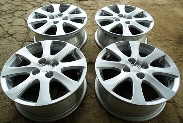 แม็กขอบ15แท้ - 4รู100 สวยใหม่กริ๊บ สภาพป้ายแดง(4วง 3,800บ.) แม็กขอบ15แท้ - 4รู100 สวยใหม่กริ๊บ สภาพป้ายแดง(4วง 3,800บ.)