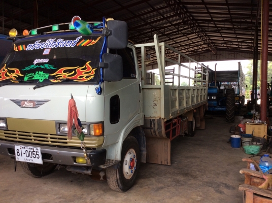 ขายรถหกล้อ ขายรถหกล้อ