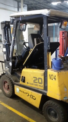 ขายรถยกโฟร์คลิฟท์ยี่ห้อSUMITOMO 2 ตัน ยกสูง4.50เมตร เสาเข้าตู้