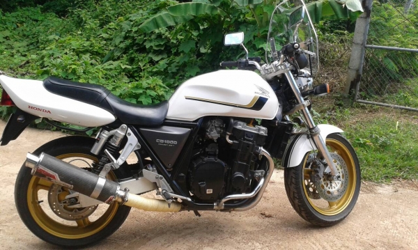cb 1000 แลก เทริน์
