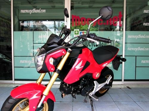 msx สีแดง ตัวใหม่แมกซ์สีทอง รถเดือน กรกฏาคม ปี 57 ไมล์ 3 พันโล  สภาพเดิมๆสวย ลดล้างสต๊อก แถม 4 รายการ 55900