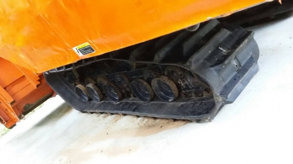 ขายรถเกี่ยวข้าว คูโบต้า รุ่น DC 60  ปี 2552  ด่วน