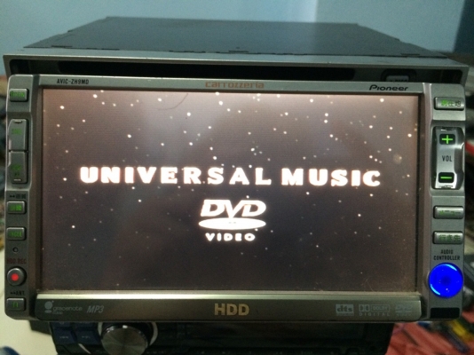 Pioneer AVIC-ZH9MD HDD DVDแผ่นแท้NTSC MP3เลือกแผ่นเล่น CD CD-RW MD-RW AUX  Vedio in Vedio out Camera Back จอทัชสกรีน ปรับระดับจอได้ ปรีเอ้า1ชุด ต่อกล้องทีวีดิจิตอลได้ Made in Japan มือ2 ญี่ปุ่น