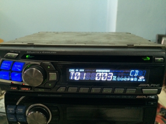 Alpine CDA-9824JS CD CD-RW ปรีเอ้า1ชุด คุมกล่องCD มือ2 ญี่ปุ่น