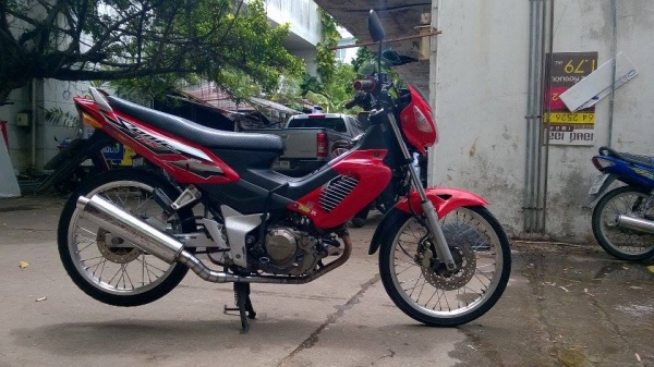 ขายลูกเดียว sonic ปี2545รถบ้านๆ มีเล่มเอกสารครบ