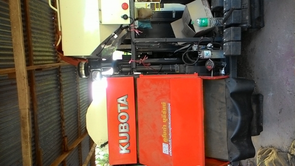 ขายด่วนรถเกี่ยวข้าวคูโบต้าDC70