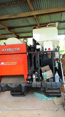 ขายด่วนรถเกี่ยวข้าวคูโบต้าDC70