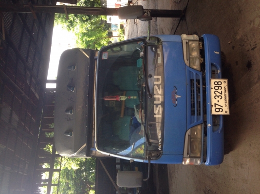 ขายรถบรรทุก isuzu nkr 120 แรง เจ้าของขายเอง ราคาต่อรองได้