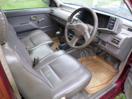 ขายรถกระบะ ISUZU TFR -90HPตอนเดียวปี37  รถเดิมๆเครื่องดีแน่นๆประหยัดน้ำมันสุดๆช่วงล่างแน่นปึกครัชชีสวยไม่มีผุ เอกสารพร้อมโอน แอร์+เทปชีดี+ยางใหม่4เส้น รถสภาพพร้อมใช้งานครับ ขายราคา 119,000บาท สนใจสอบถามได้ครับ080-1696651 รถอยู่ที่โรงพยาบาลปทุมราชวงศาจังหว