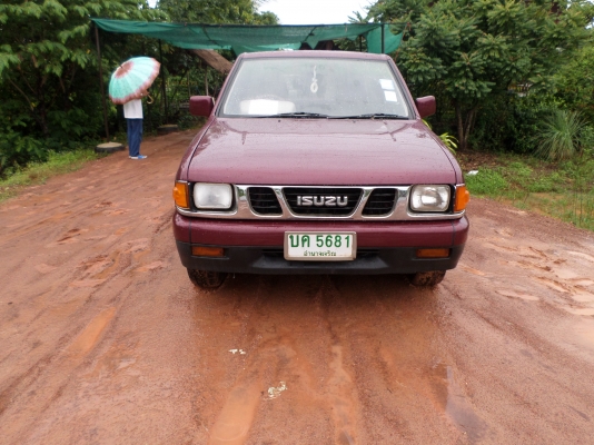 ขายรถกระบะ ISUZU TFR -90HPตอนเดียวปี37  รถเดิมๆเครื่องดีแน่นๆประหยัดน้ำมันสุดๆช่วงล่างแน่นปึกครัชชีสวยไม่มีผุ เอกสารพร้อมโอน แอร์+เทปชีดี+ยางใหม่4เส้น รถสภาพพร้อมใช้งานครับ ขายราคา 119,000บาท สนใจสอบถามได้ครับ080-1696651 รถอยู่ที่โรงพยาบาลปทุมราชวงศาจังหว