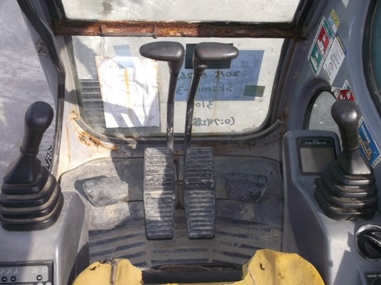 ขาย KOBELCO SK200LC-3 เก่านอกสภาพดี ติดต่อ 098-246-3778 , 089-062-8275 น๊อค