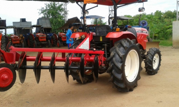 ขายยันม่าร์39แรงงามๆพร้อมเล้มทะเบียนบอกได้คำเดียวว่าสวยมากๆ ราคา275000บาท โทร0813655997อำพร พาเจริญ ต วังบัว อ คลองขลุง จ กำแพงเพชร