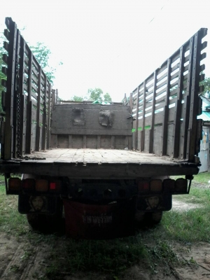 ขายด่วนรถหกล้อหน้ายาว เครื่อง EH100 เกียร์ร็อค 6 เกียร์เดินหน้า ช่วงล่างหญ่ พวงมาลัยพาวเวอร์